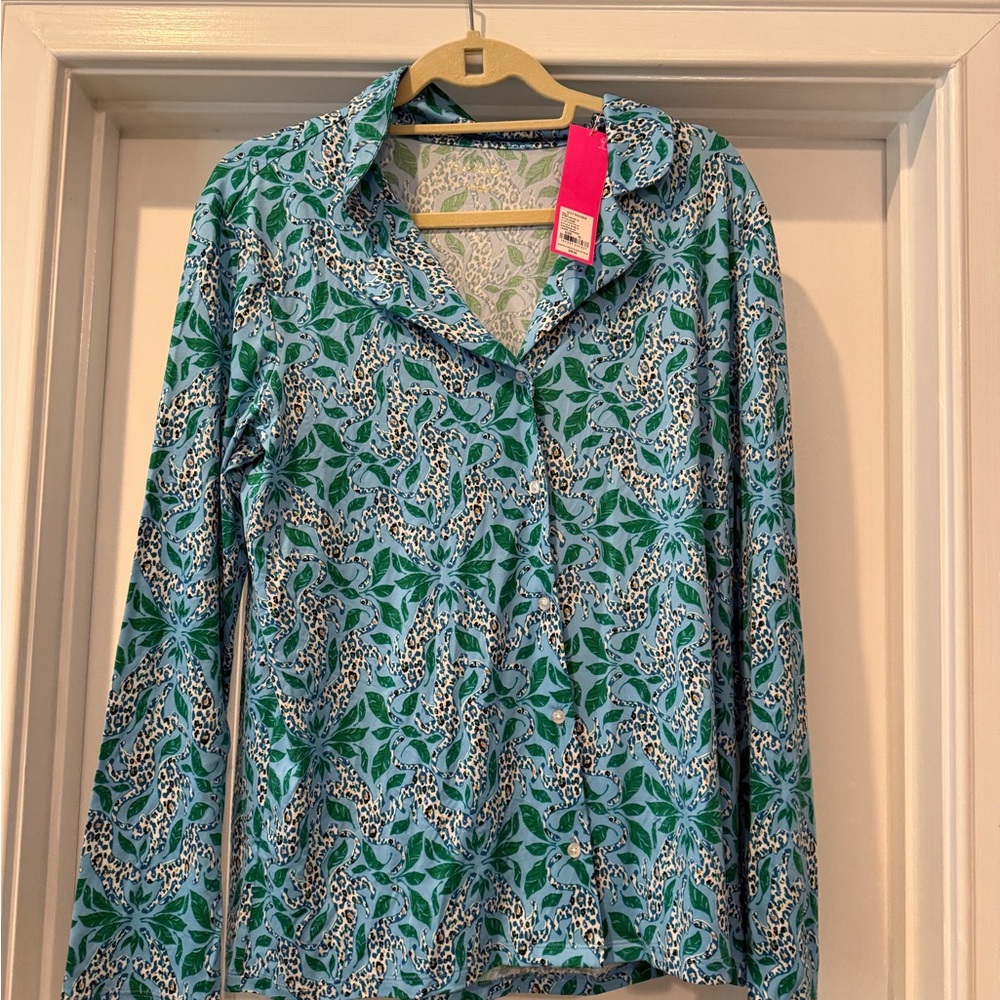 Lilly Pulitzer Blue and Green Leapin Leopards Pajama top